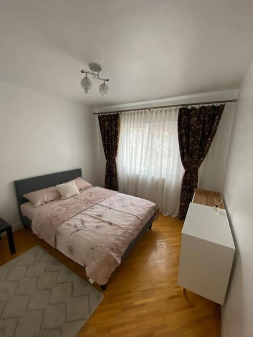 The Urban Hub 1 Apartment Iasi Exterior photo